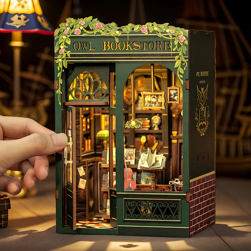 NEW IN: Book Nook