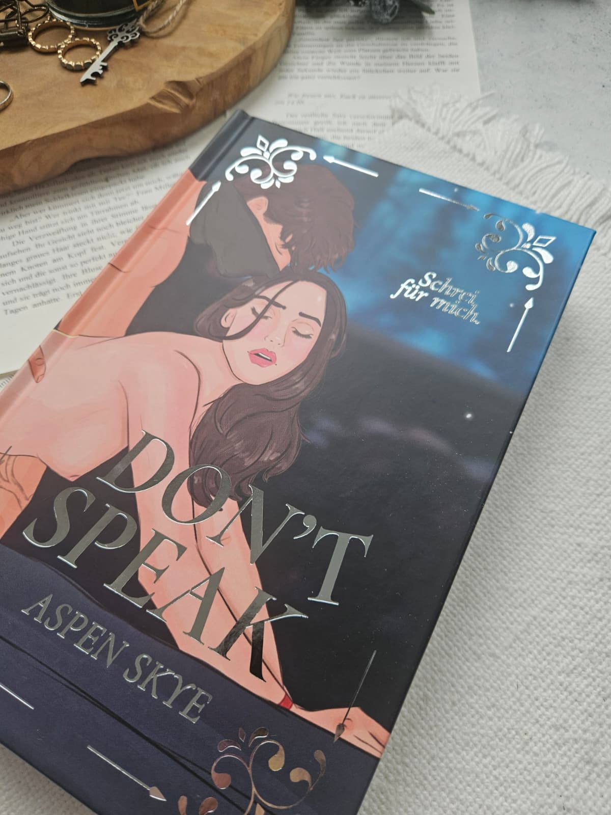 Hardcover "Don't Speak" SPECIAL EDITION